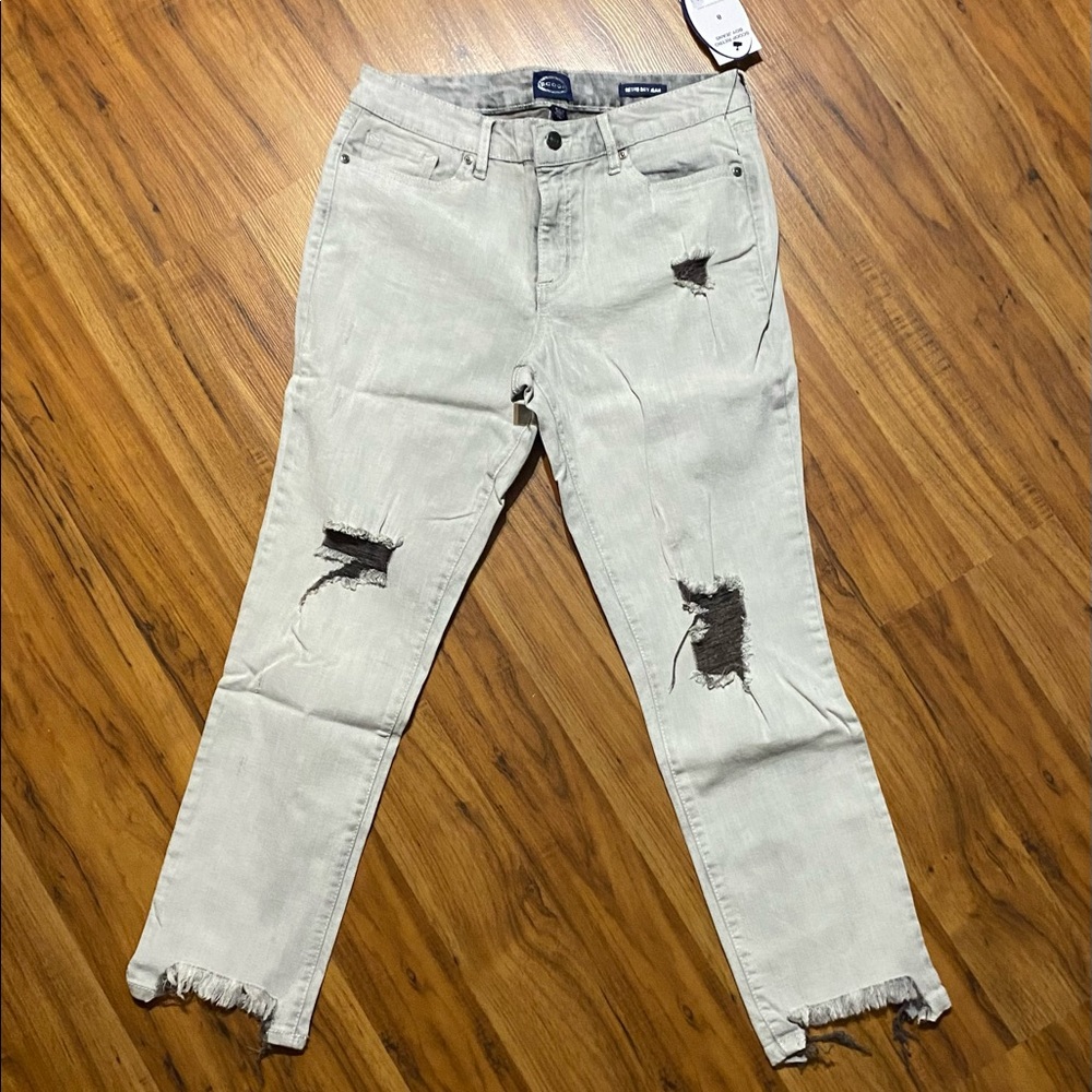 Scoop Women’s Distressed Acid Washed Retro Style Boyfriend Jeans New Size 8 NWT